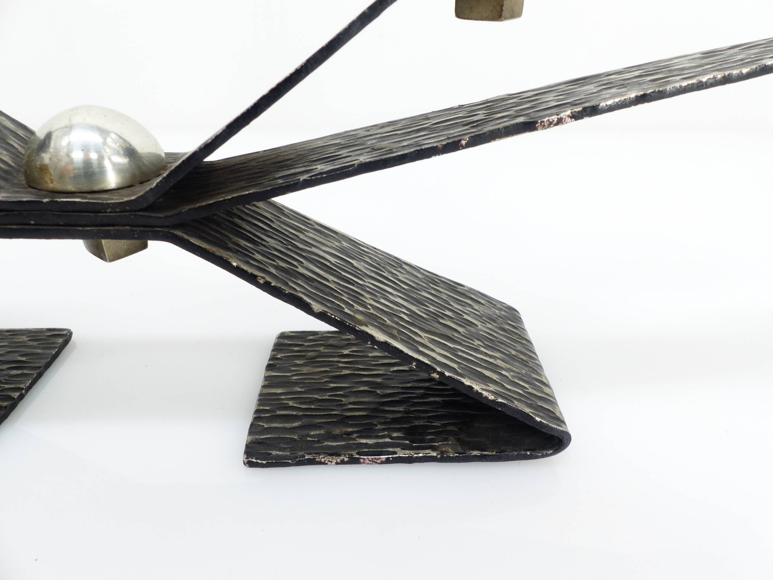Brutalist modernist chandelier with four peaks in hammered metal 1960-1970
