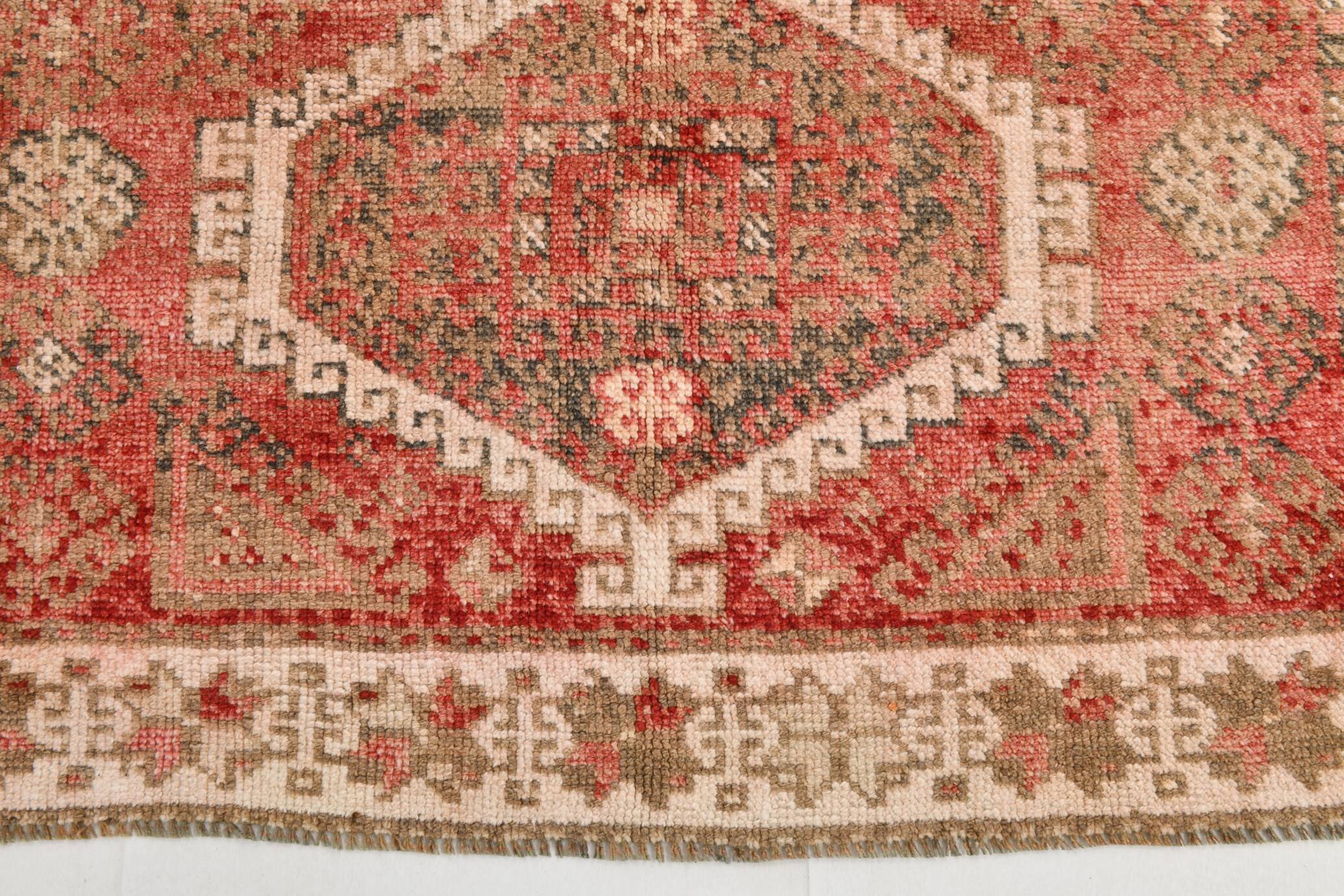 4x8 Red & Cream Tribal Vintage Rug 135x255Cm SK 22292