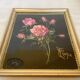 Tableau bouquet de fleurs peint sur velours signée