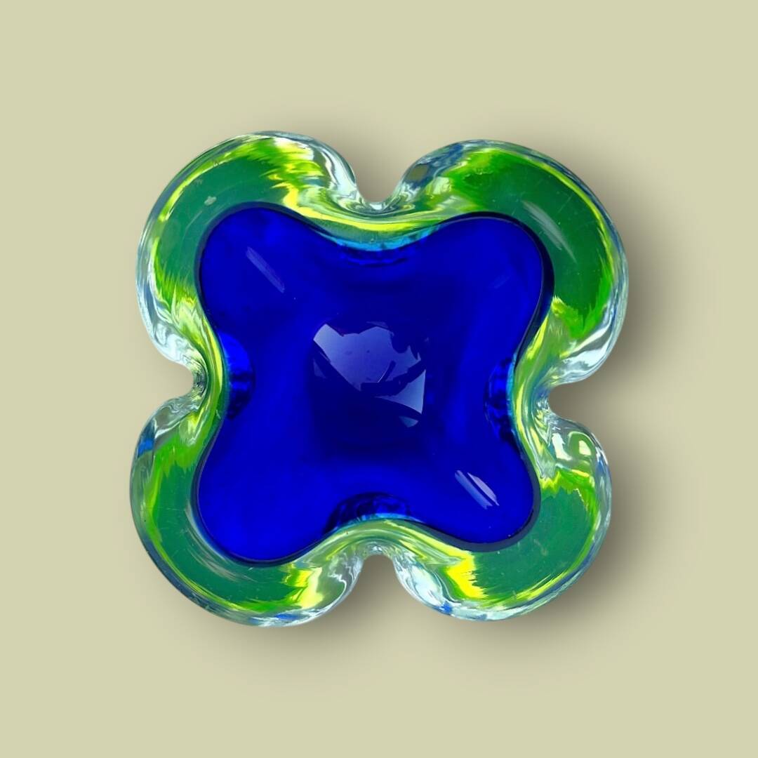 Ashtray or glass pocket tray in blue and green sommerso, Murano, 1960s