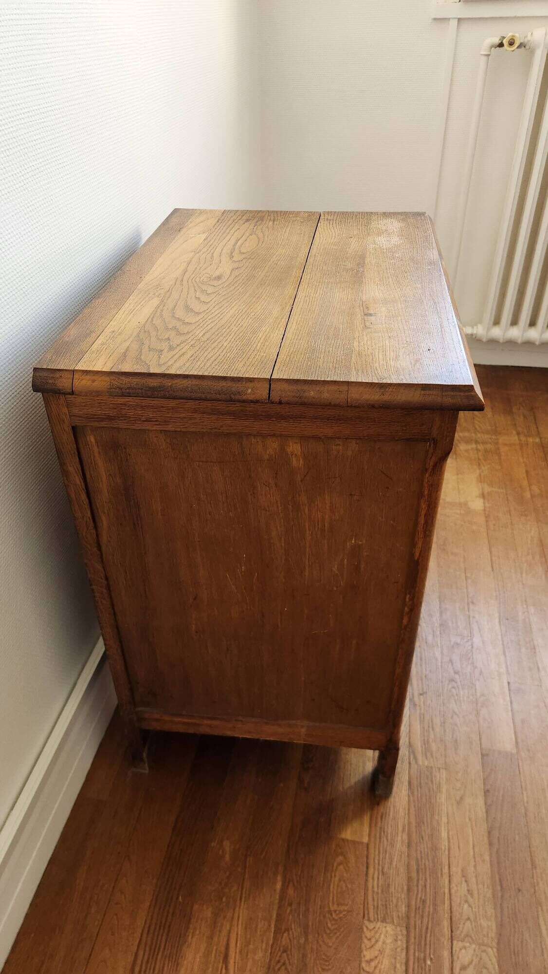 Beautiful old wooden furniture with three drawers.