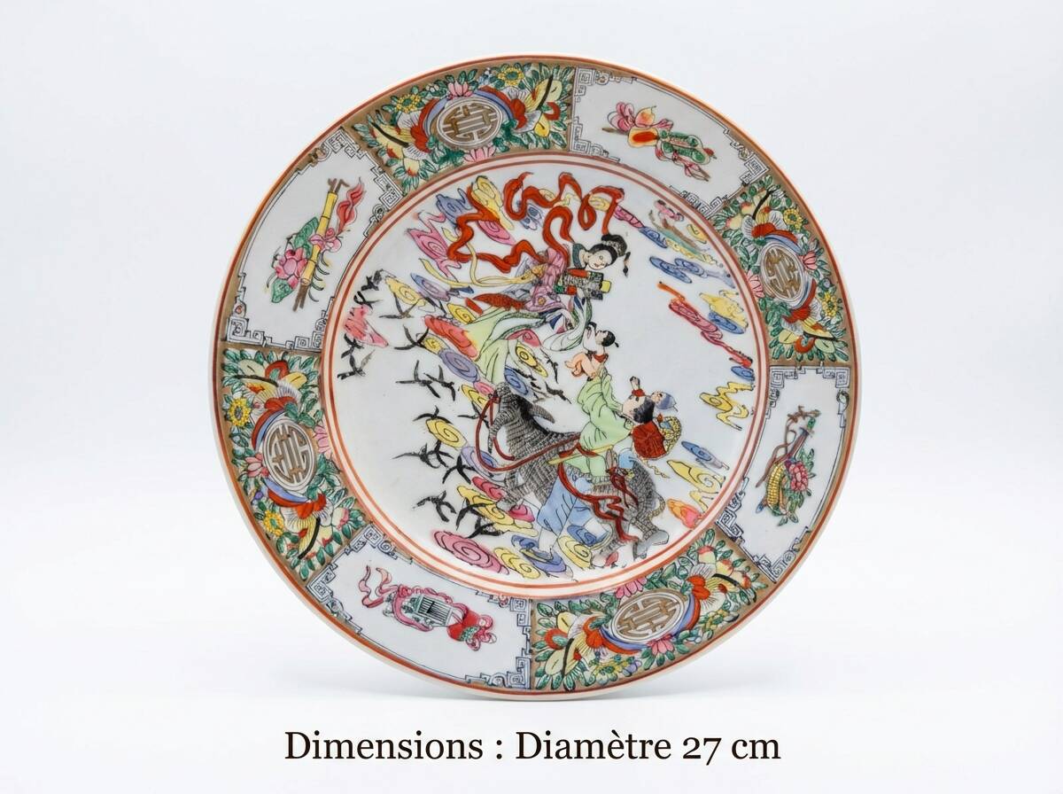 Vintage Japanese artisan plate – hand-decorated porcelain – Ø 30