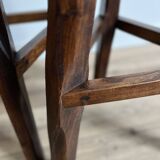 Paire de tabourets hauts tripodes en orme Aranjou
