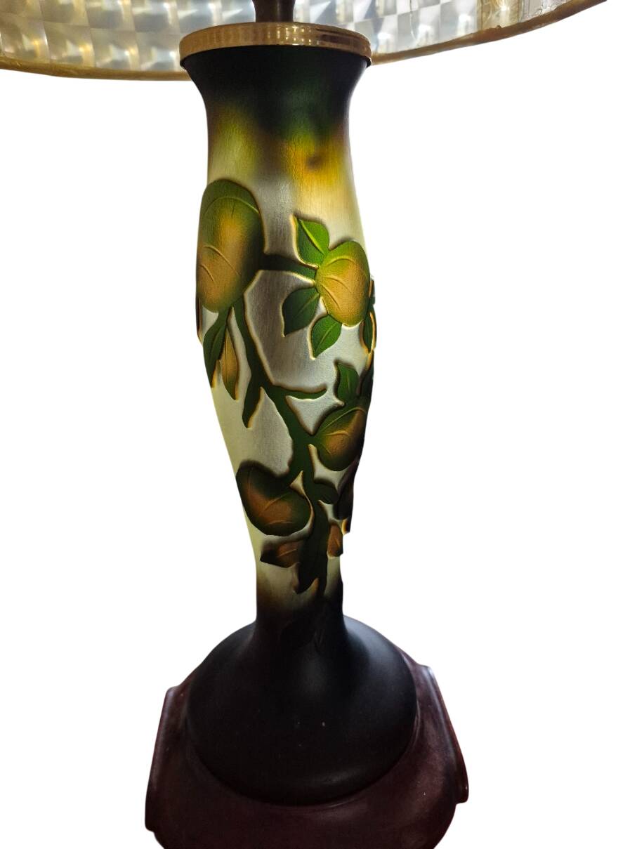 lampe dégagé a l'acide signé Devianne 1950