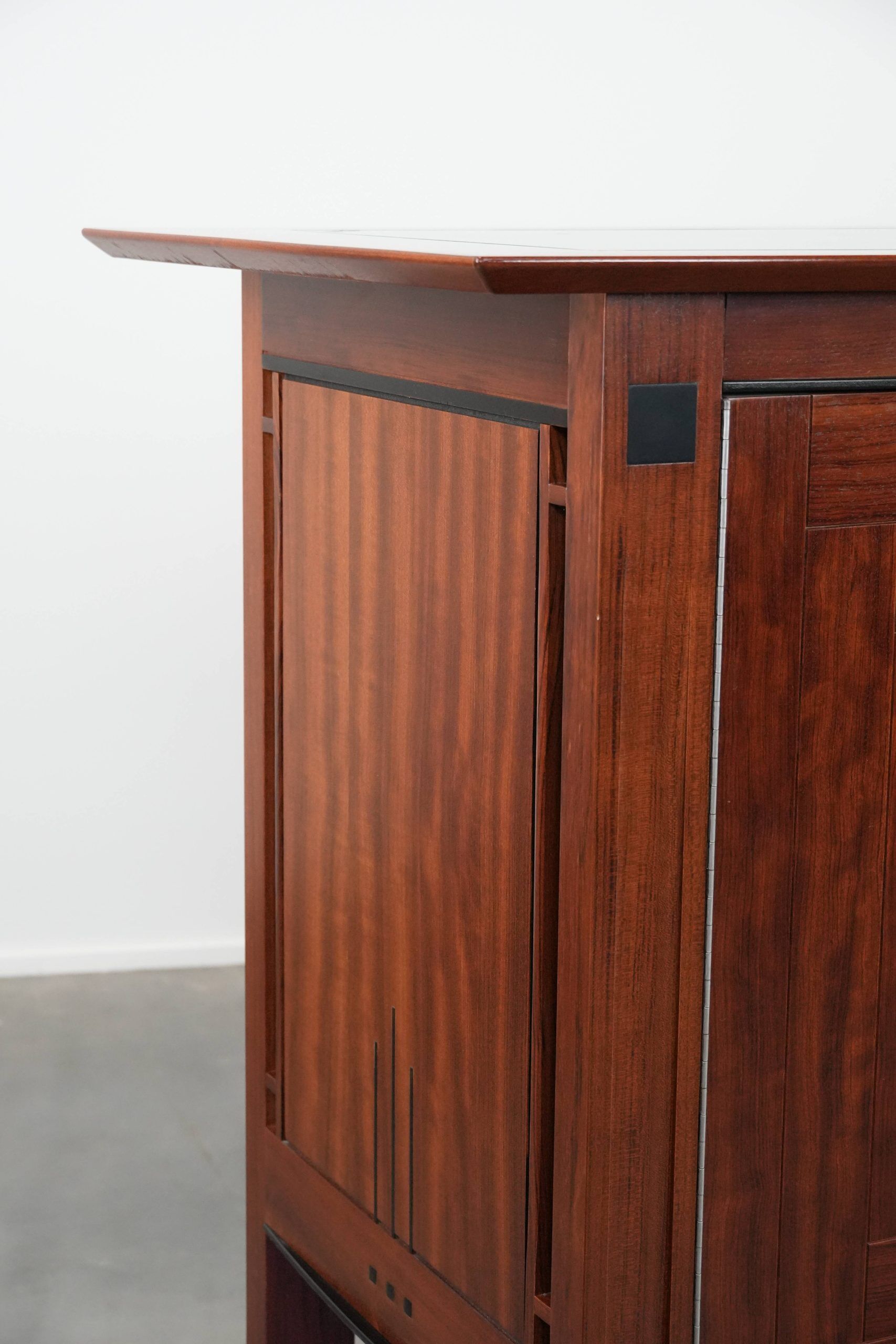 Beautiful and well-preserved Art Deco design sideboard