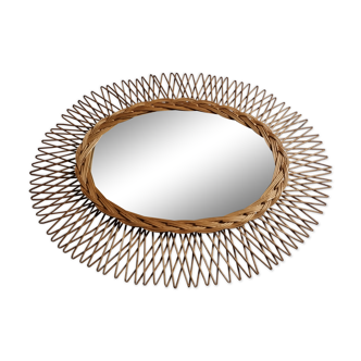 Miroir en rotin vintage de forme ovale