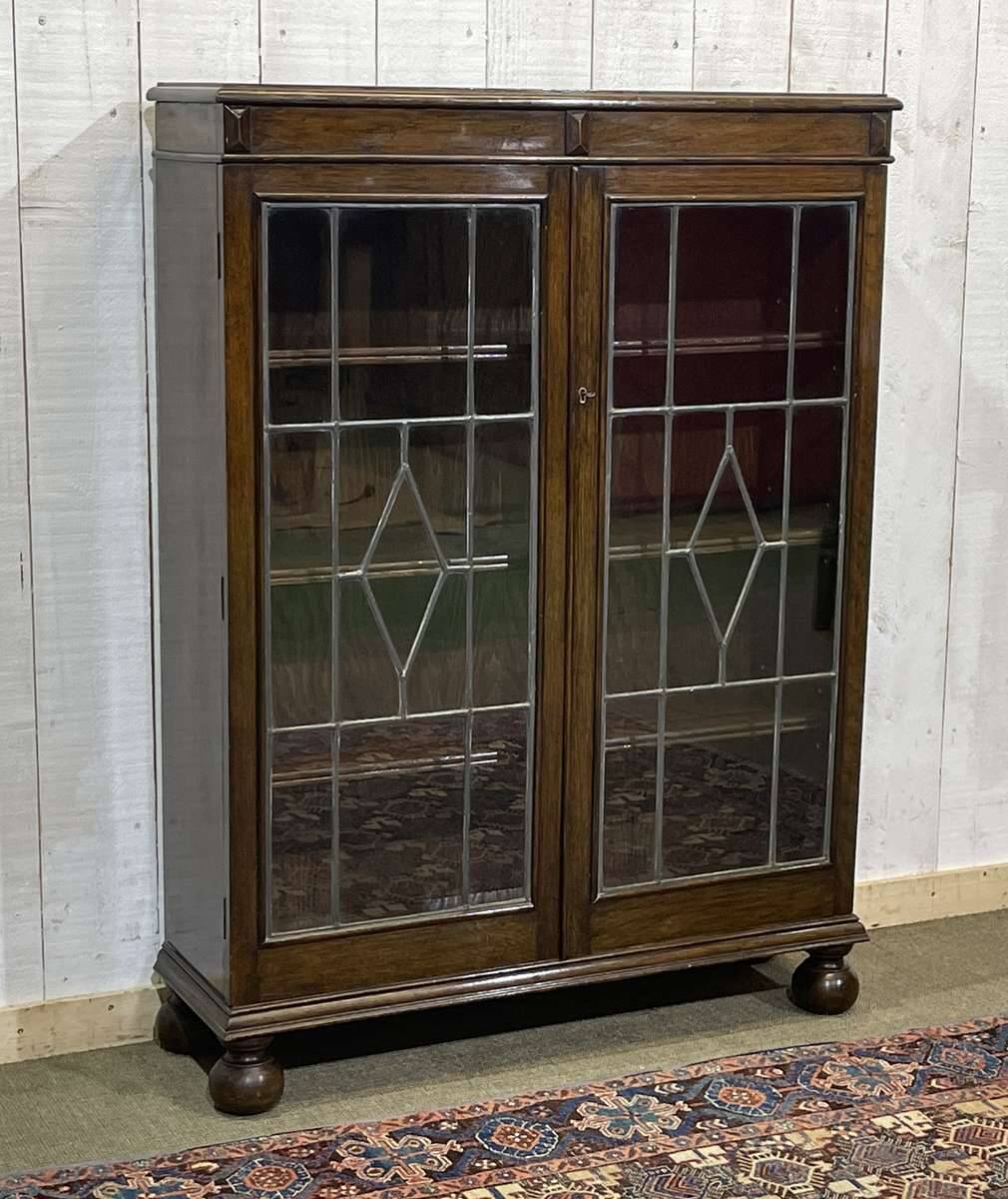 Vitrine anglaise en chêne début XXème