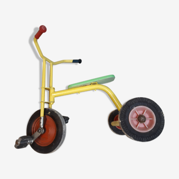 Tricycle 2-4 ans d'école vintage