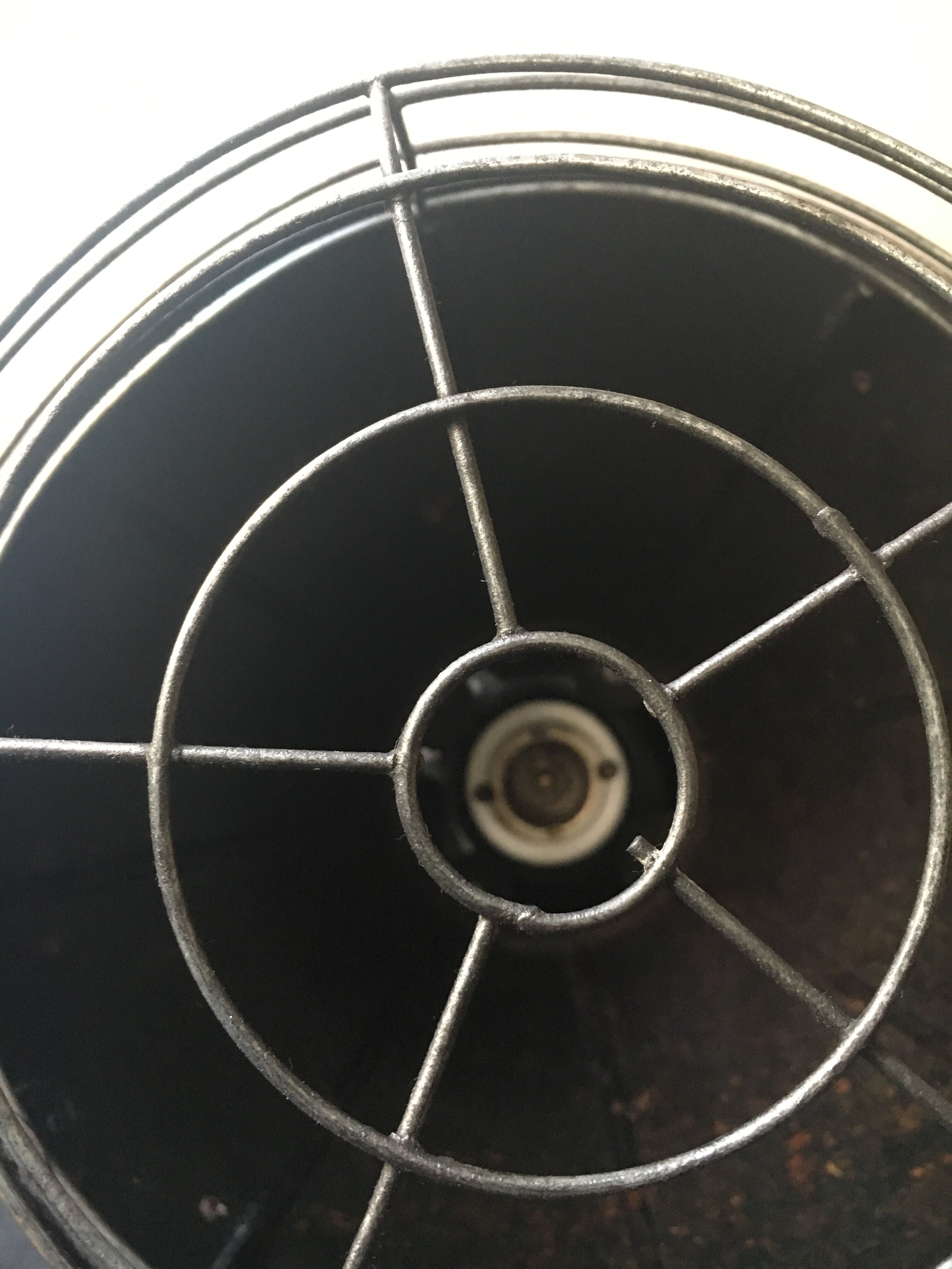 Old german bakelite round suspension