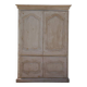 Armoire en bois écru