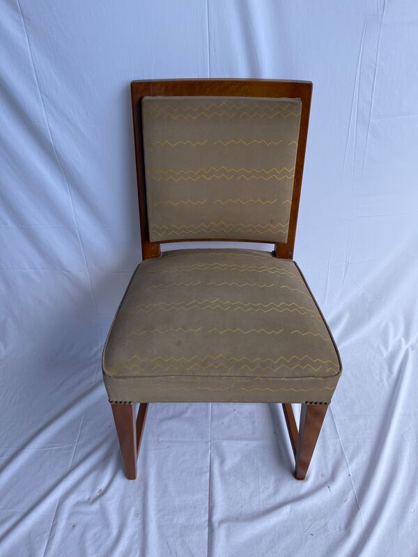 8 chaises néoclassiques des années 40 en merisier