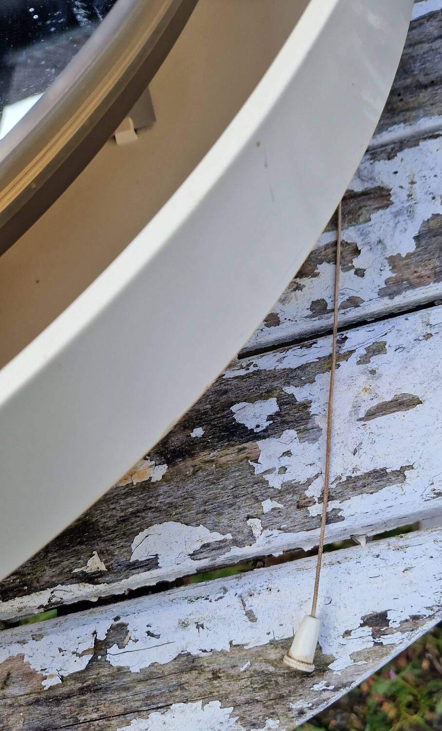 Round illuminated plastic mirror from the 70s