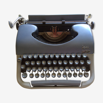 Machine à écrire Japy années 50