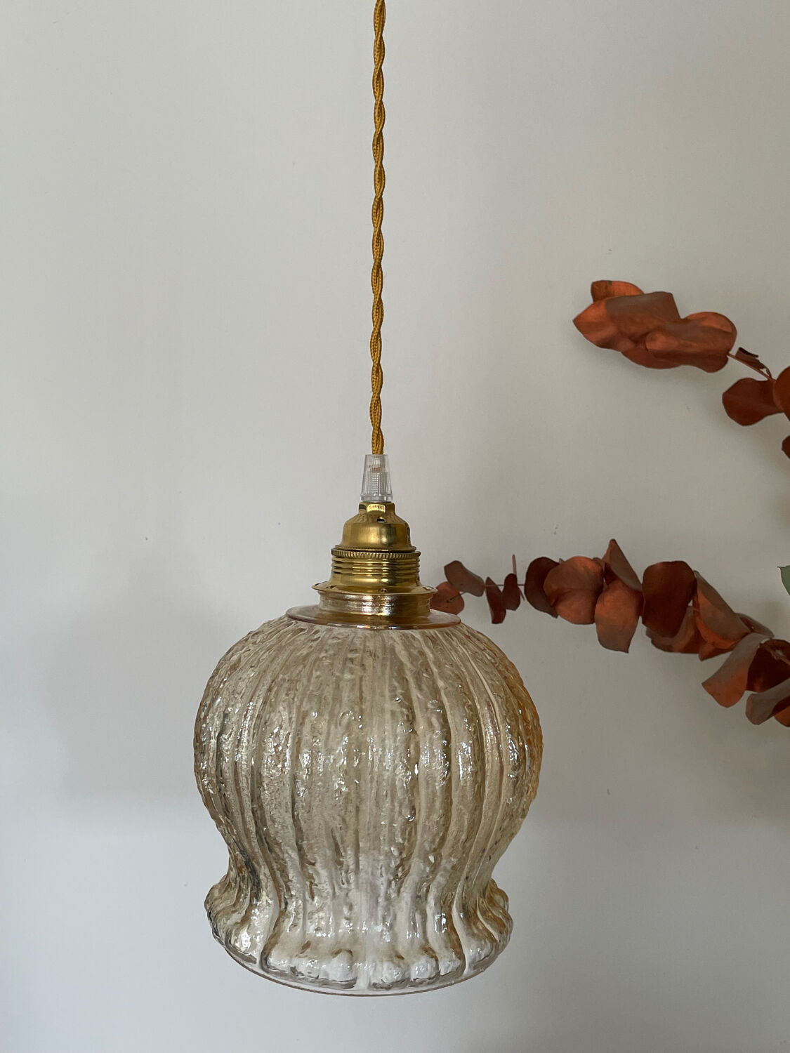 Ceiling suspension globe tulip amber glass