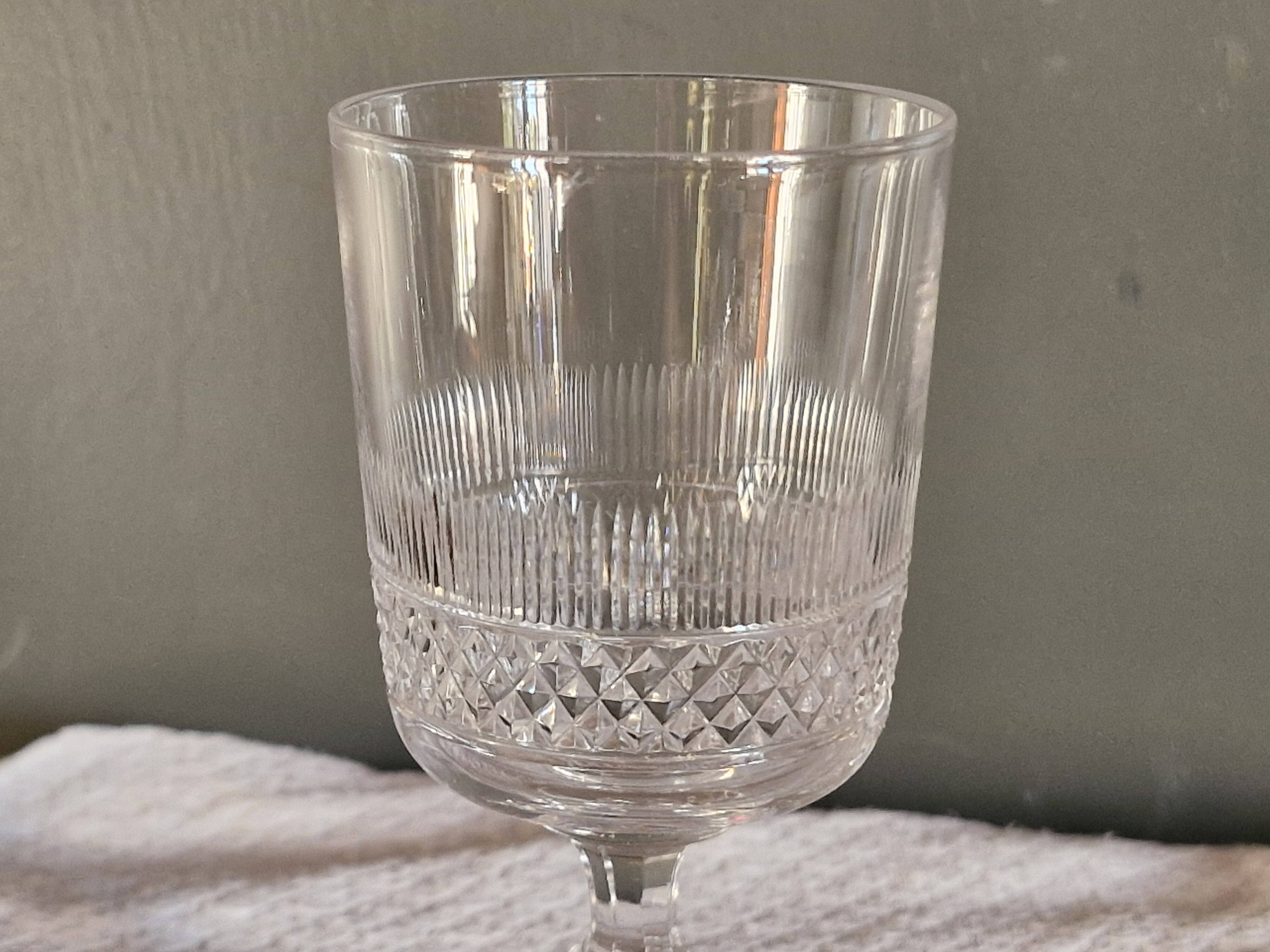 6 White Wine Glasses Baccarat - Diamond Points, Circa 1880