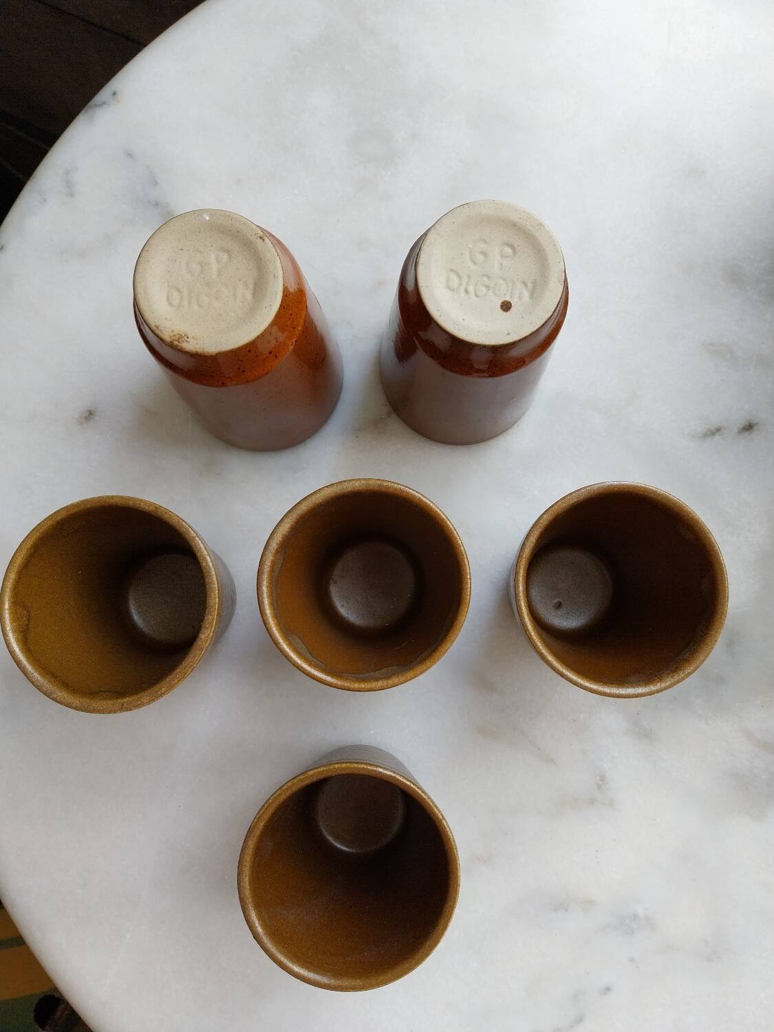 Digoin stoneware cups