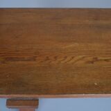 Table brutaliste en chêne massif