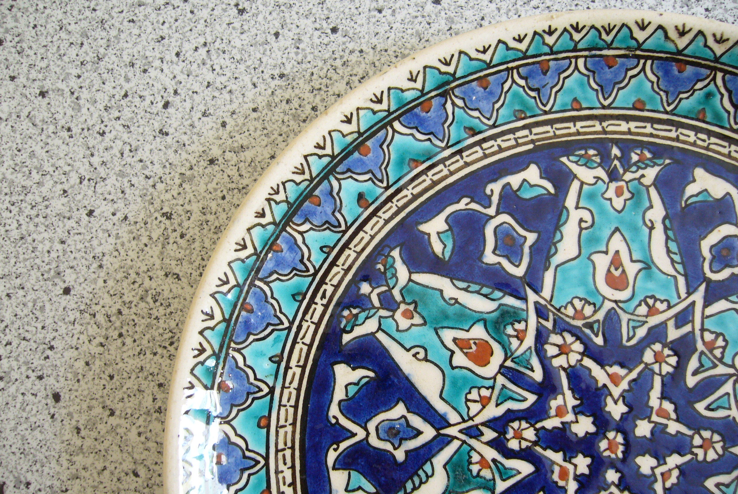 Oriental plate blue and turquoise tones