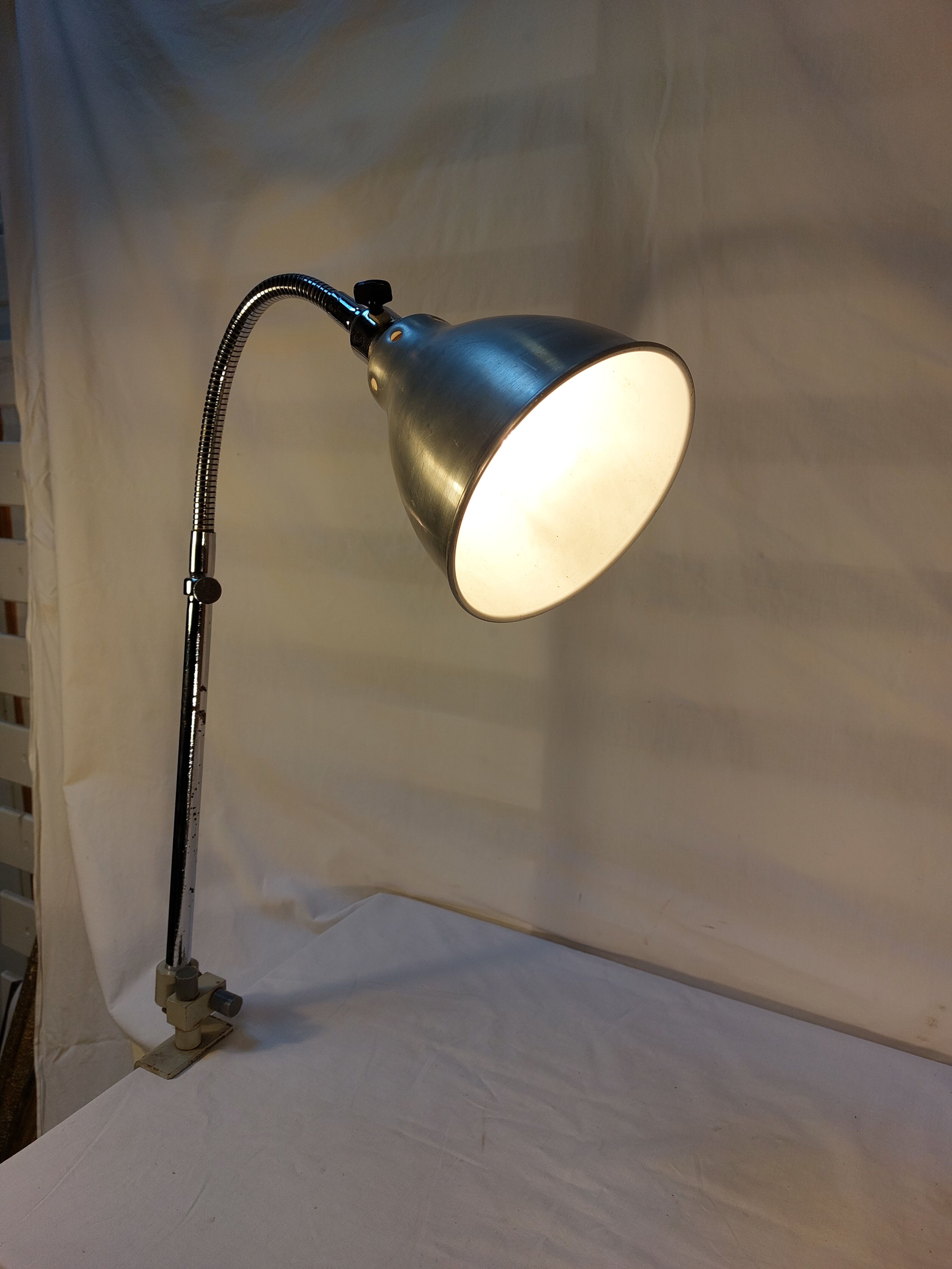 Old conical workshop lamp with vice - 50s