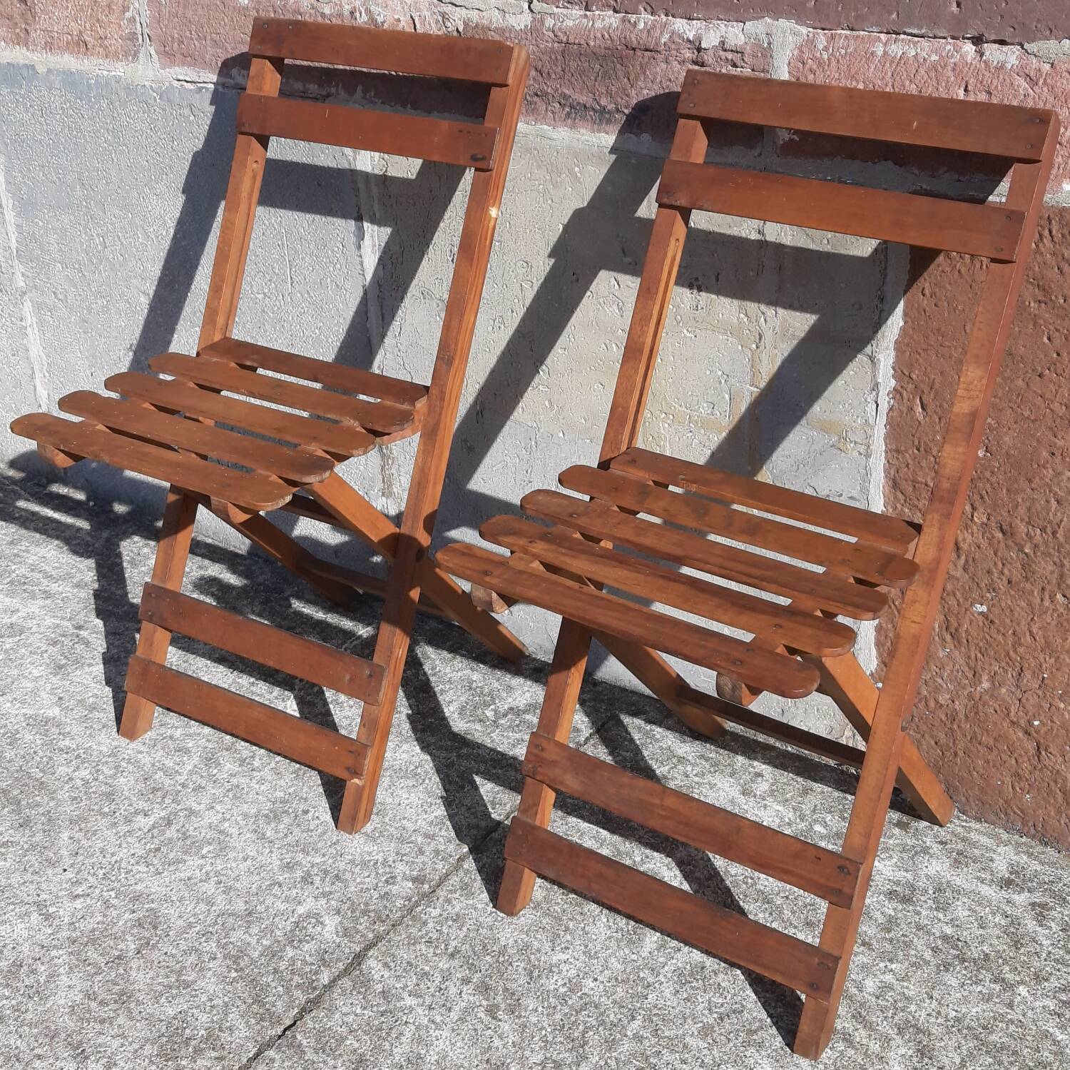 Chaises en bois pliables années 50