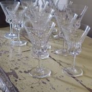 Service of 12 pieces, white and red wine, Bayel crystal.