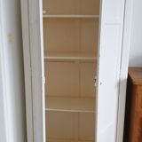 Armoire parisienne