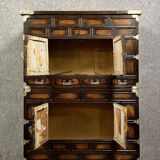 Asie XIXème: Meuble en bois de fer et bronze doré