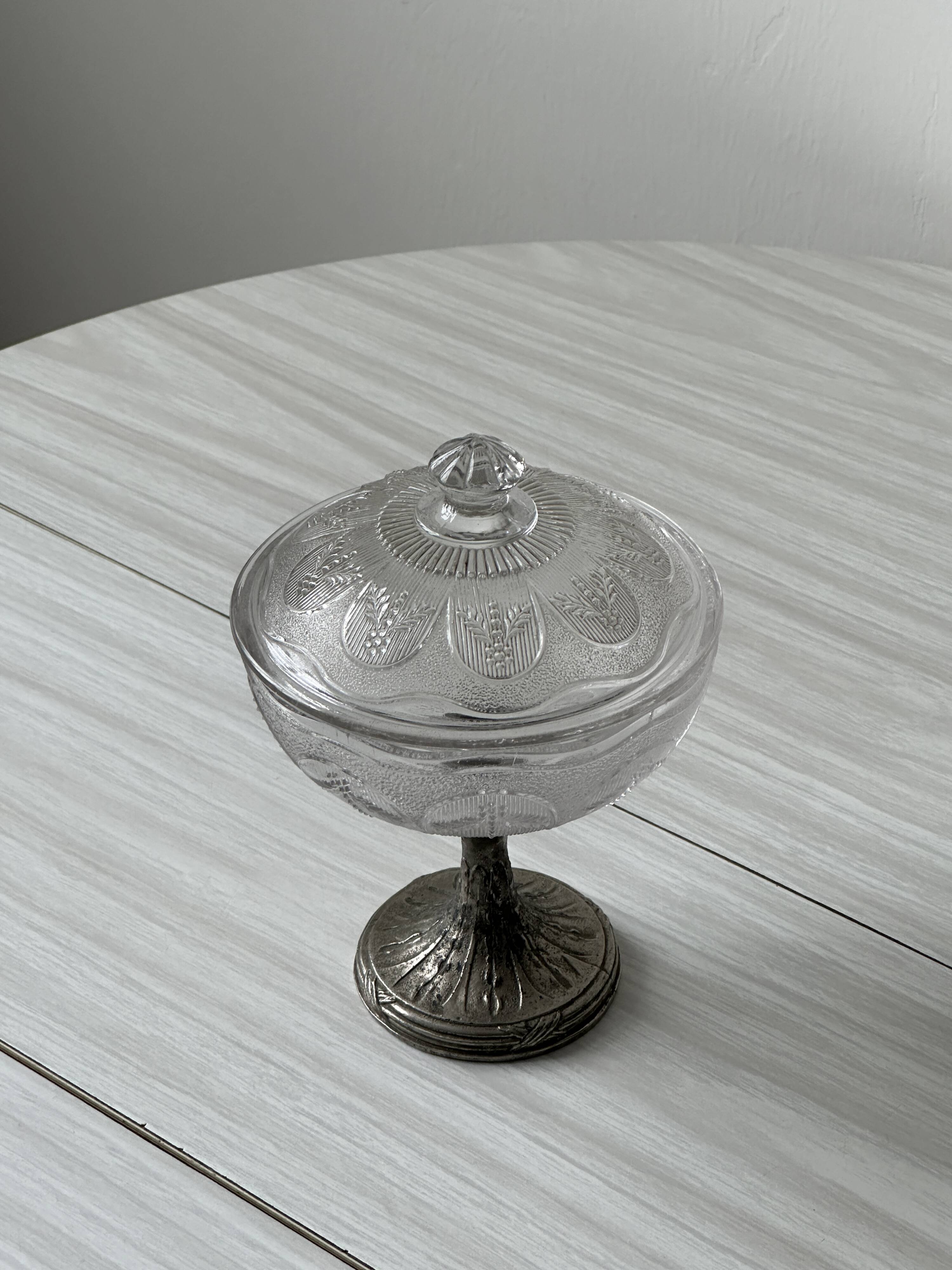 Sugar bowl - candy bowl on foot