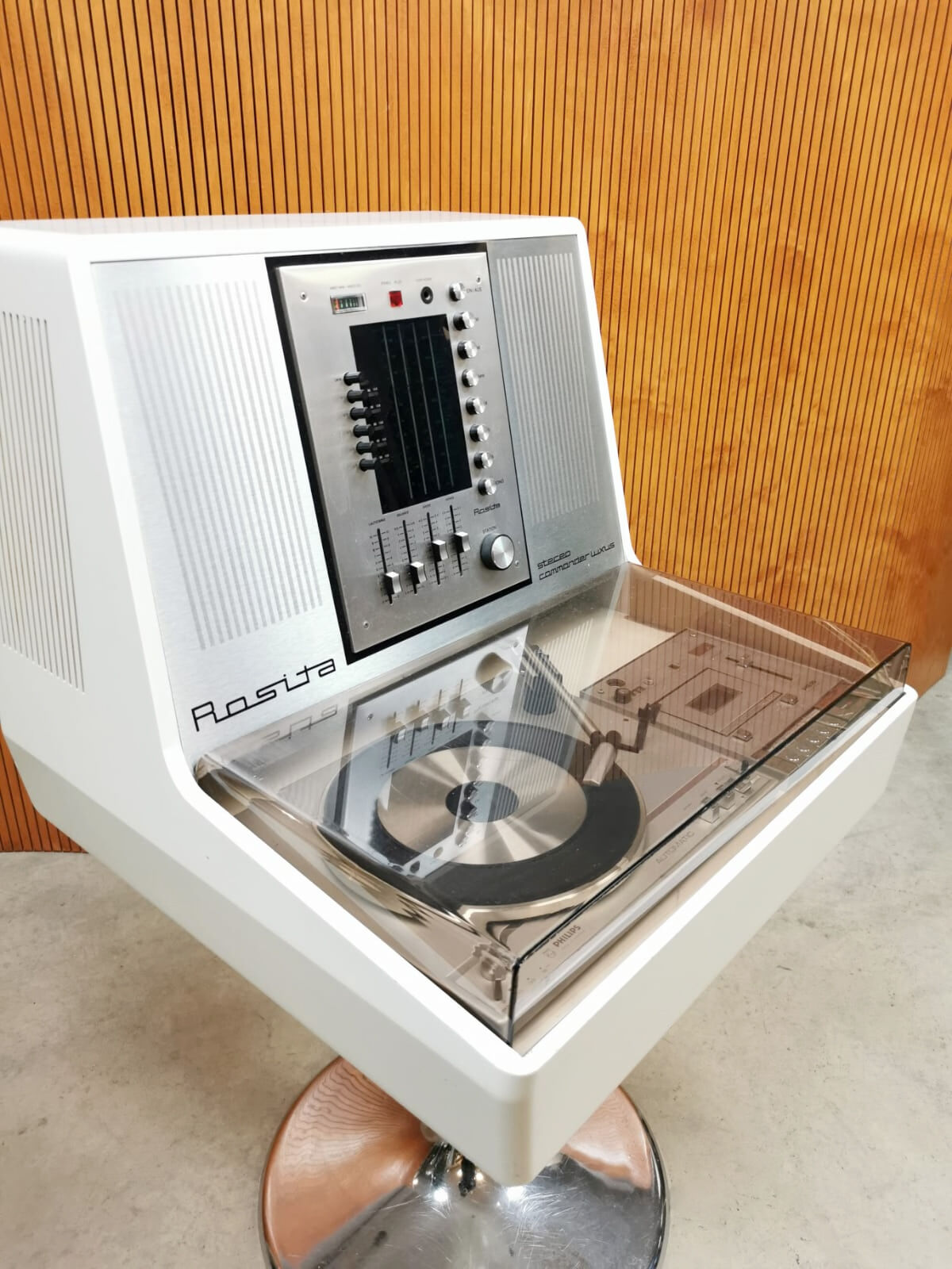 Vintage stereo turntable radio Rosita Commander Luxus 1974