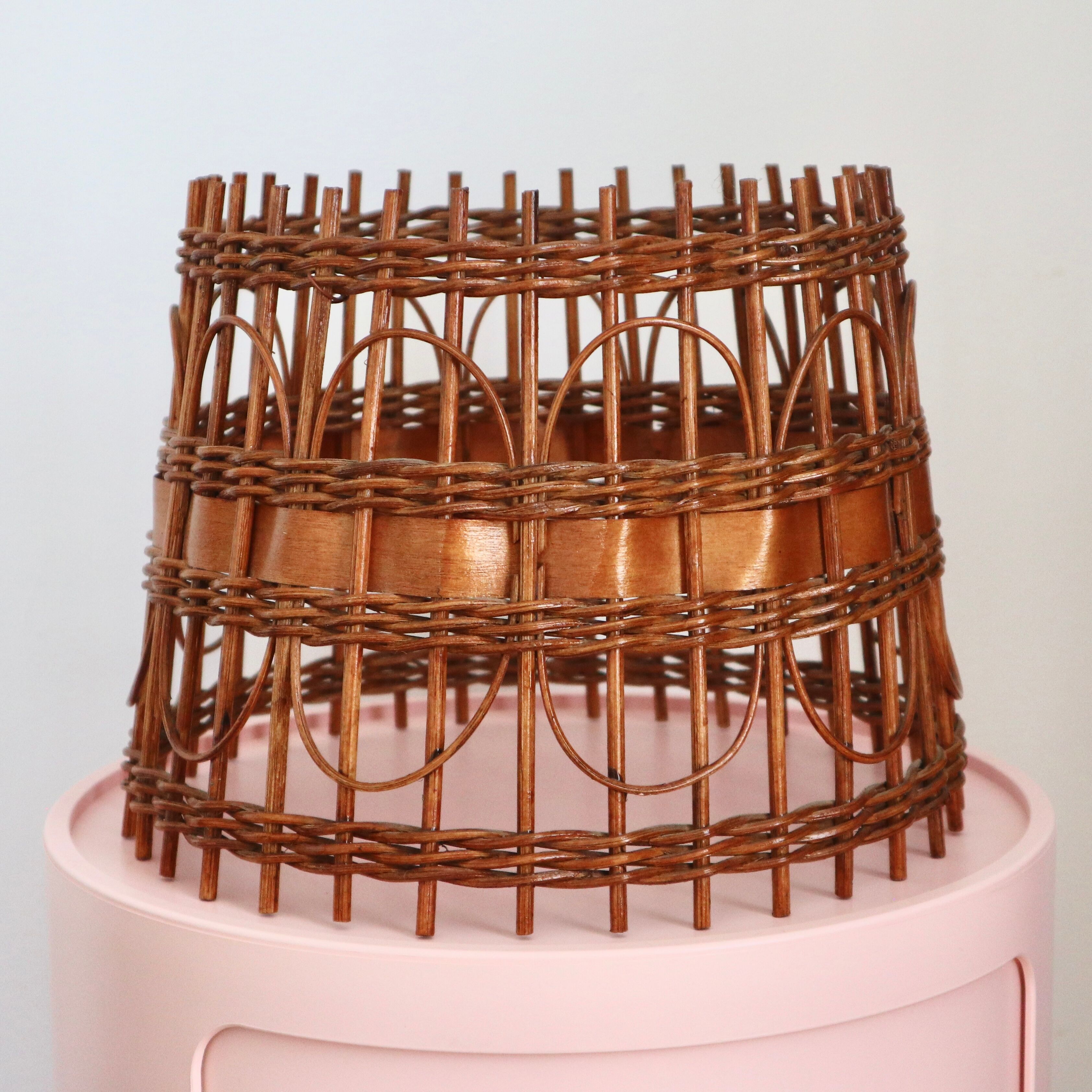 Rattan and wood slaughter day