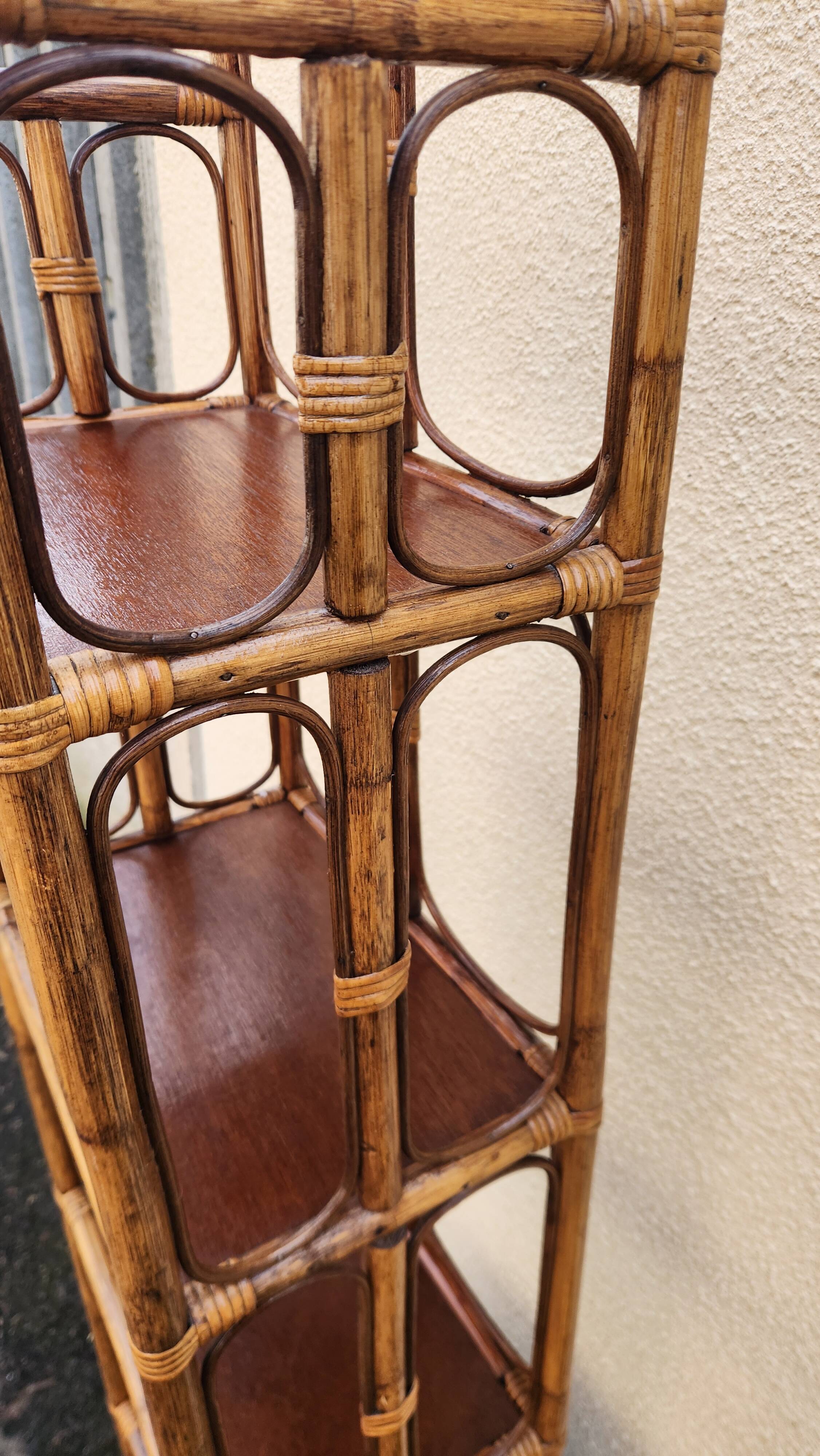 Rattan shelf from the 1960s-1970s.
