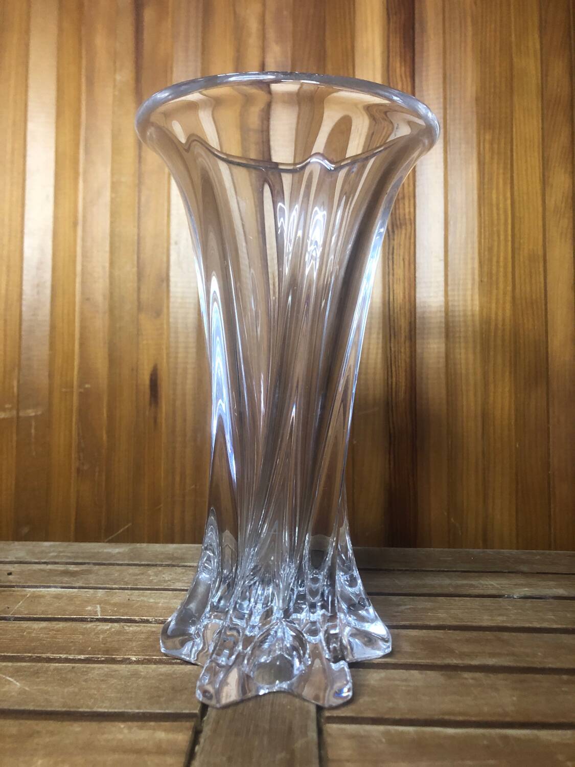 Old VANNES Crystal Vase Vintage Molded Glass #A410