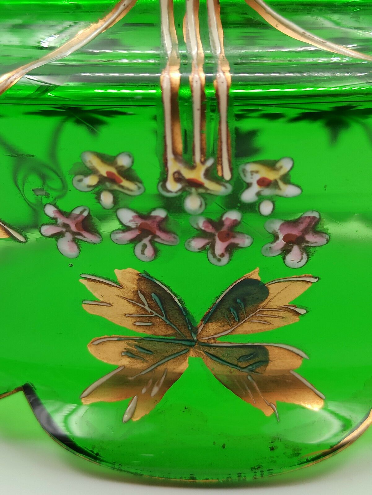 GLASS CUT 1900 ART NOUVEAU EMAILTHE POLYLOBE FLORAL DECORATION ENHANCED GOLD