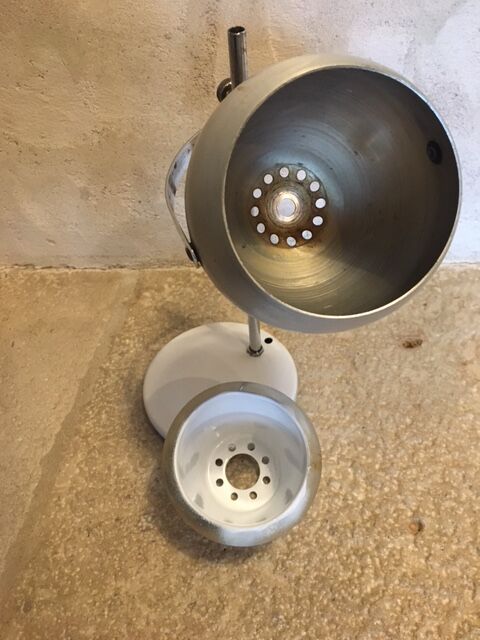 Vintage metal ball lamp