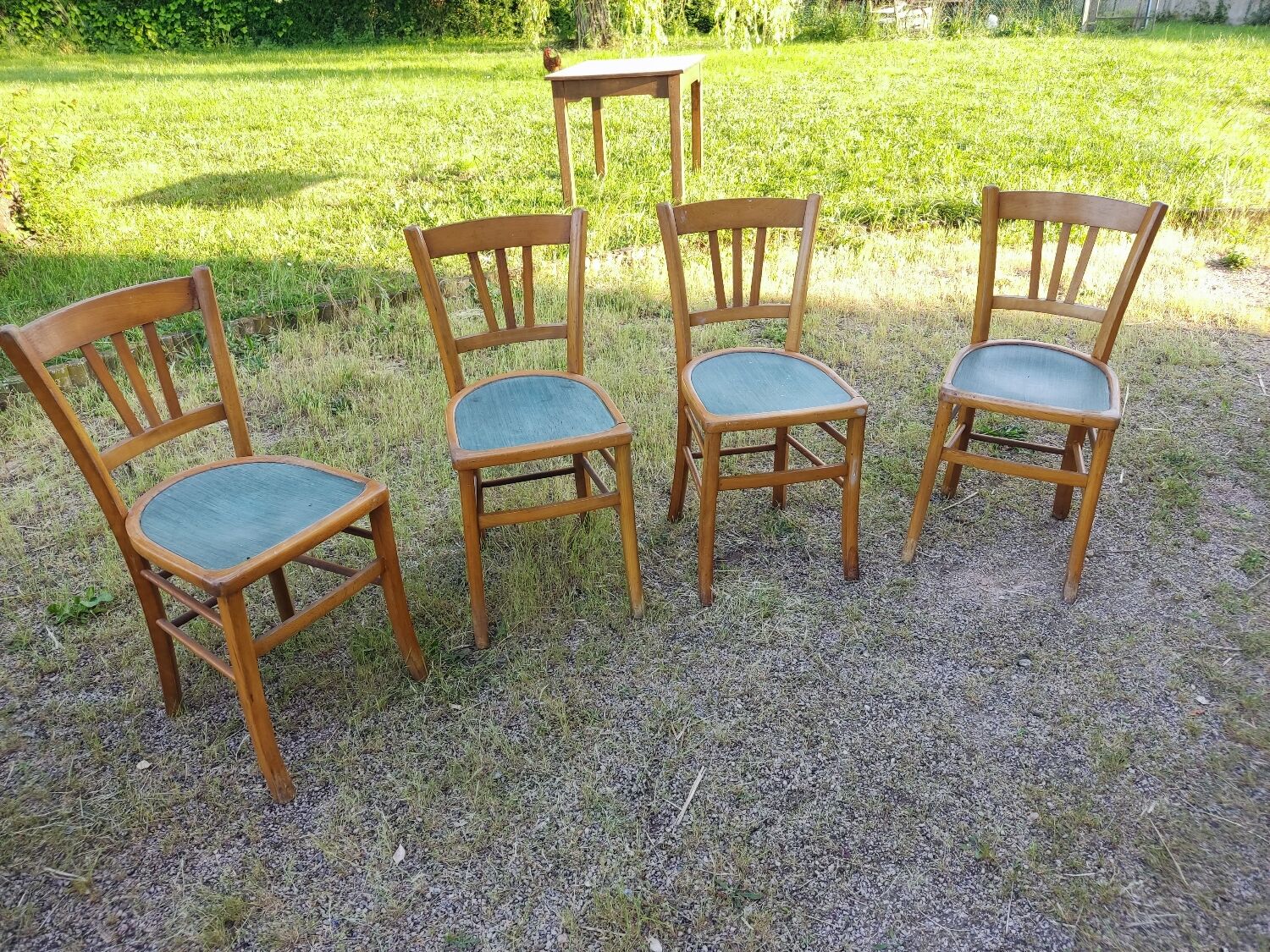 4 chaises en bois marque luterma