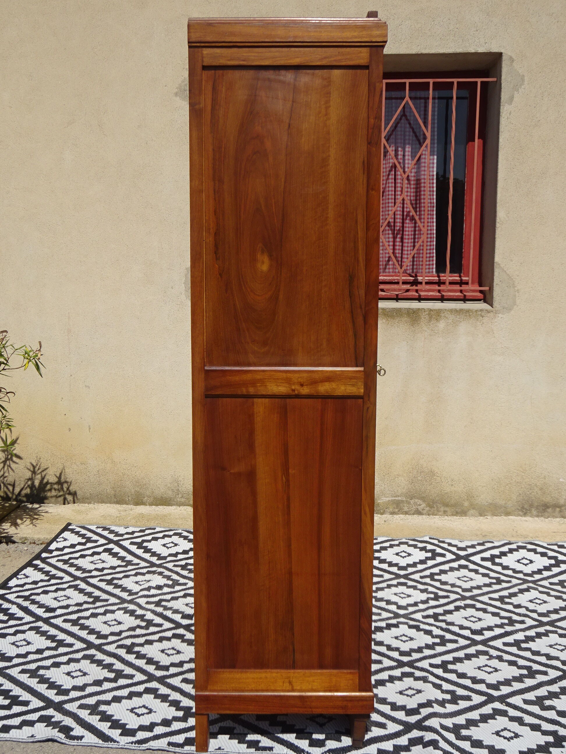 3-door walnut cabinet and walnut bramble