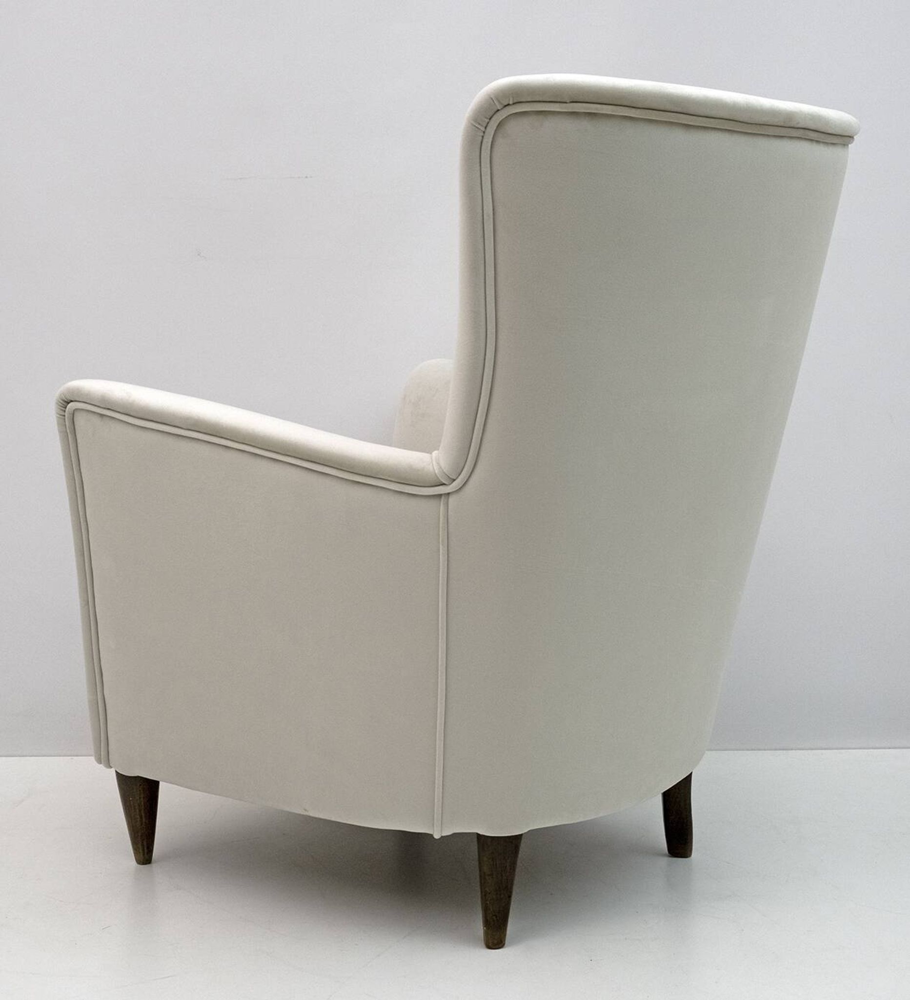 Pair of Gio Ponti Style Mid-Century Modern Italian Velvet Armchairs for Isa