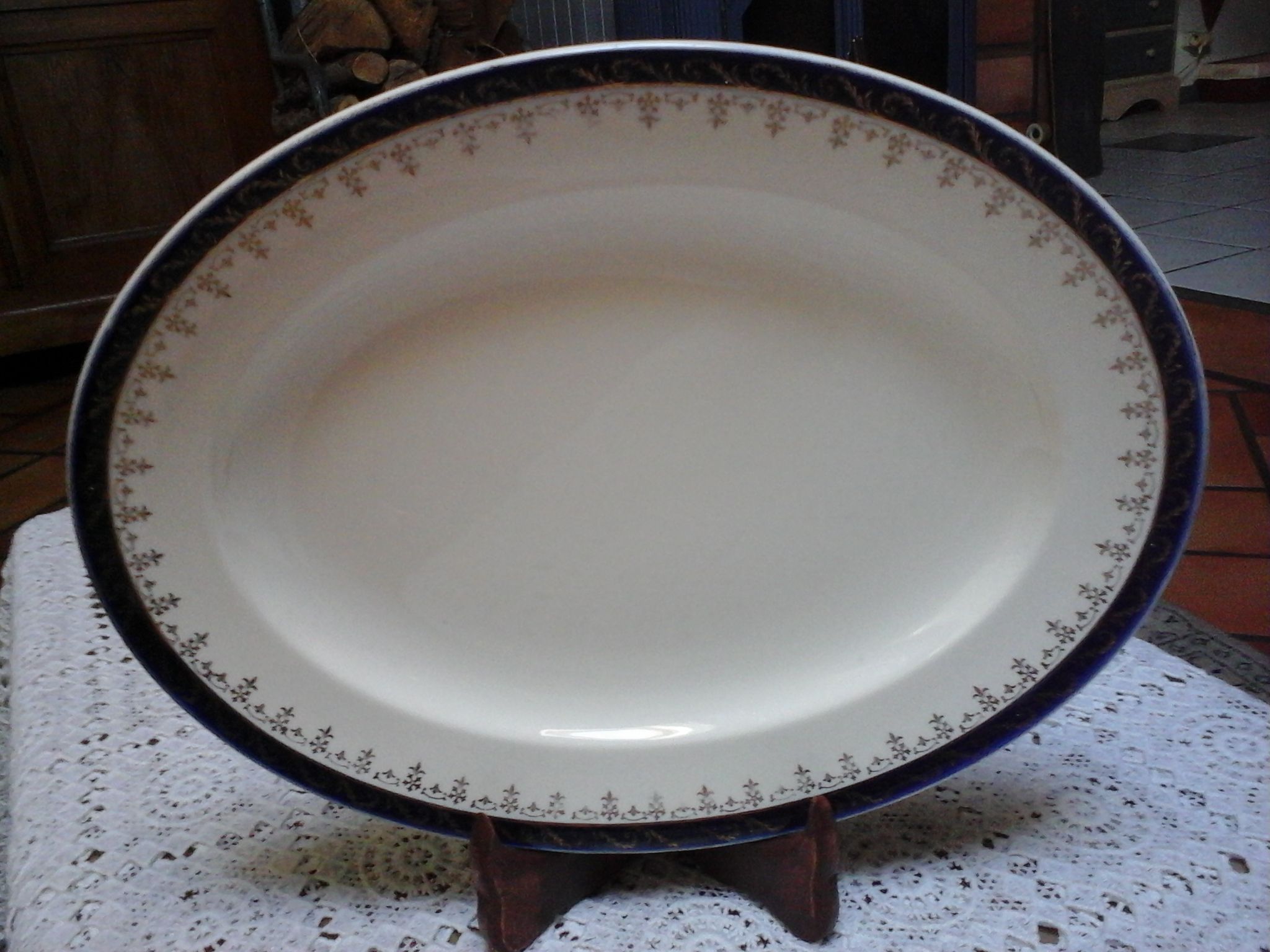 Plat ovale bleu roi Alfred Meakin