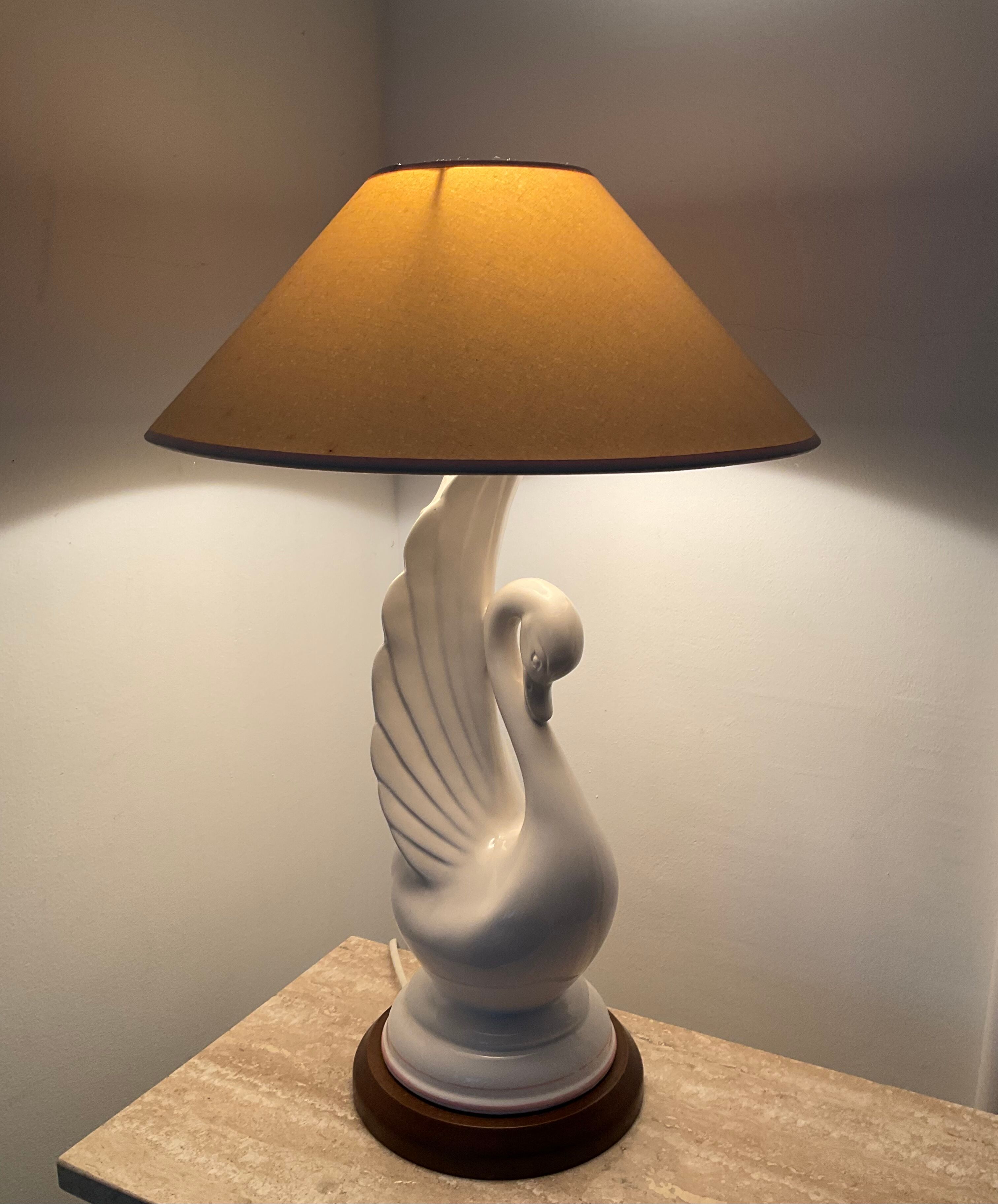 Vintage ceramic swan lamp from the 70s