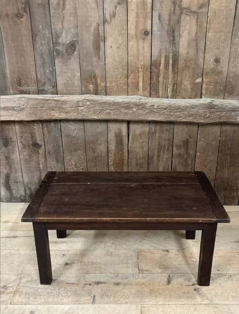 Table basse rectangulaire en bois massif