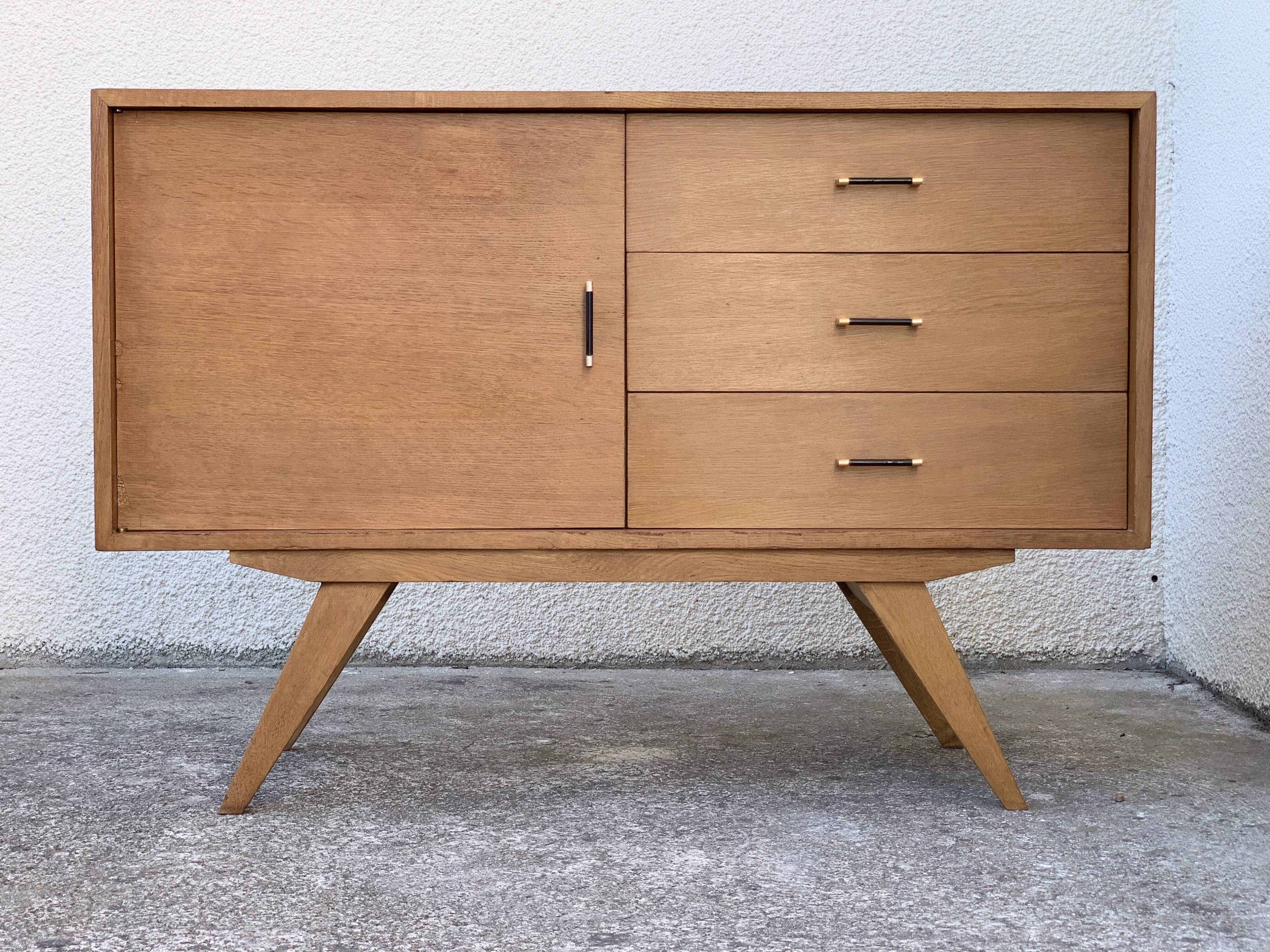 Vintage buffet compass feet 1950