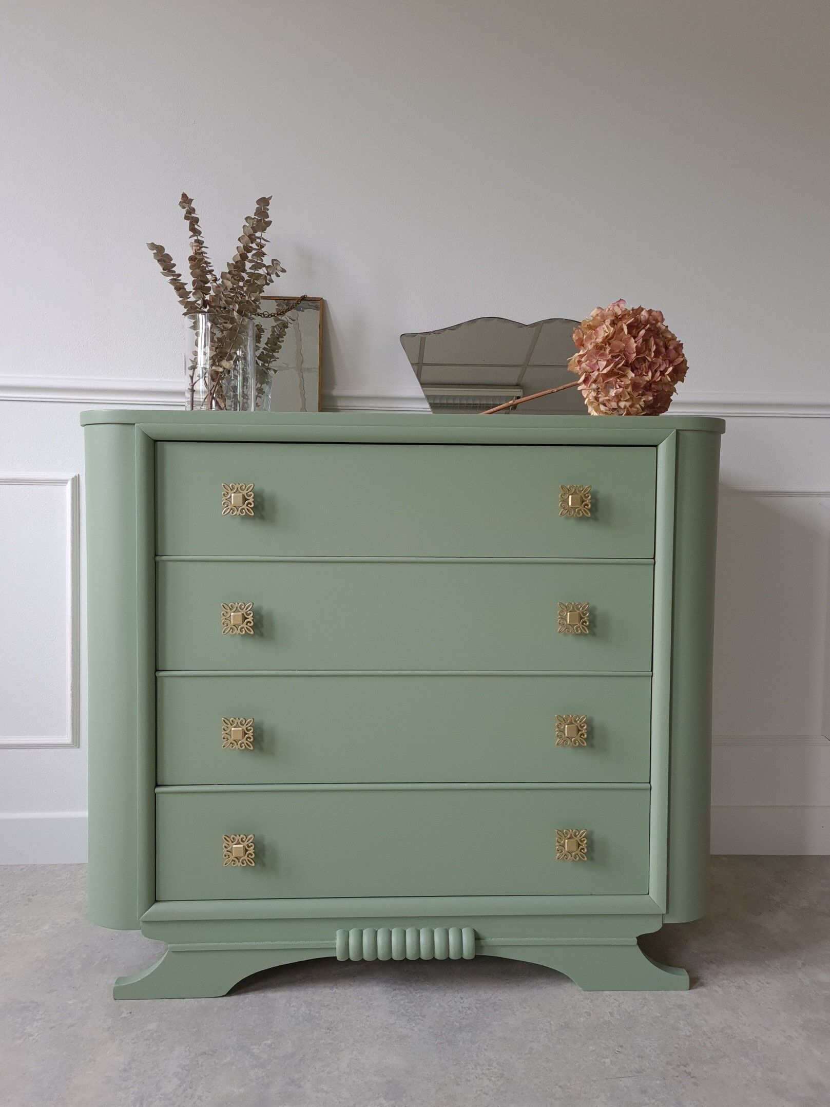 Green art deco chest of drawers