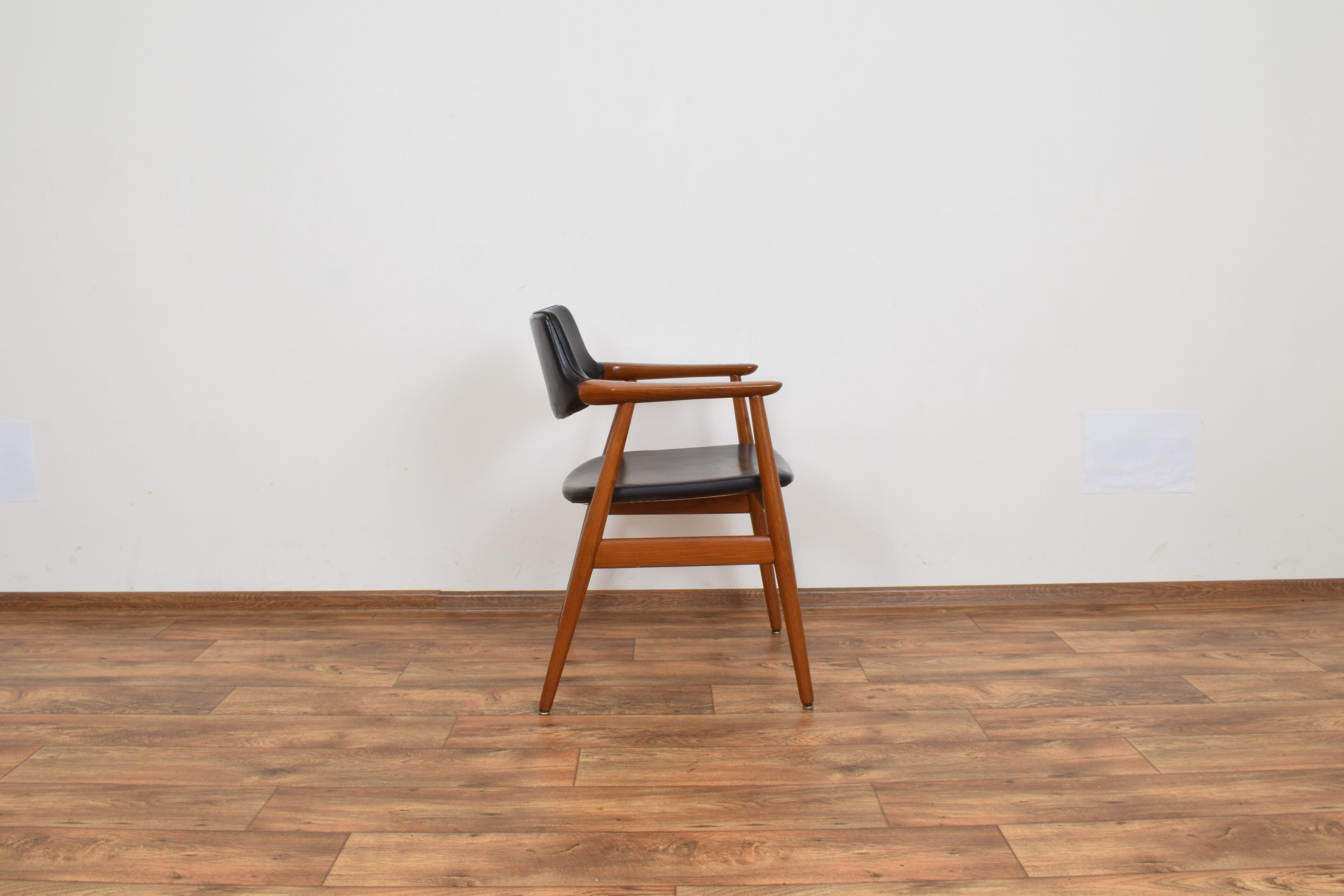 Danish armchairs By Svend Åge Eriksen For Glostrup, 1950