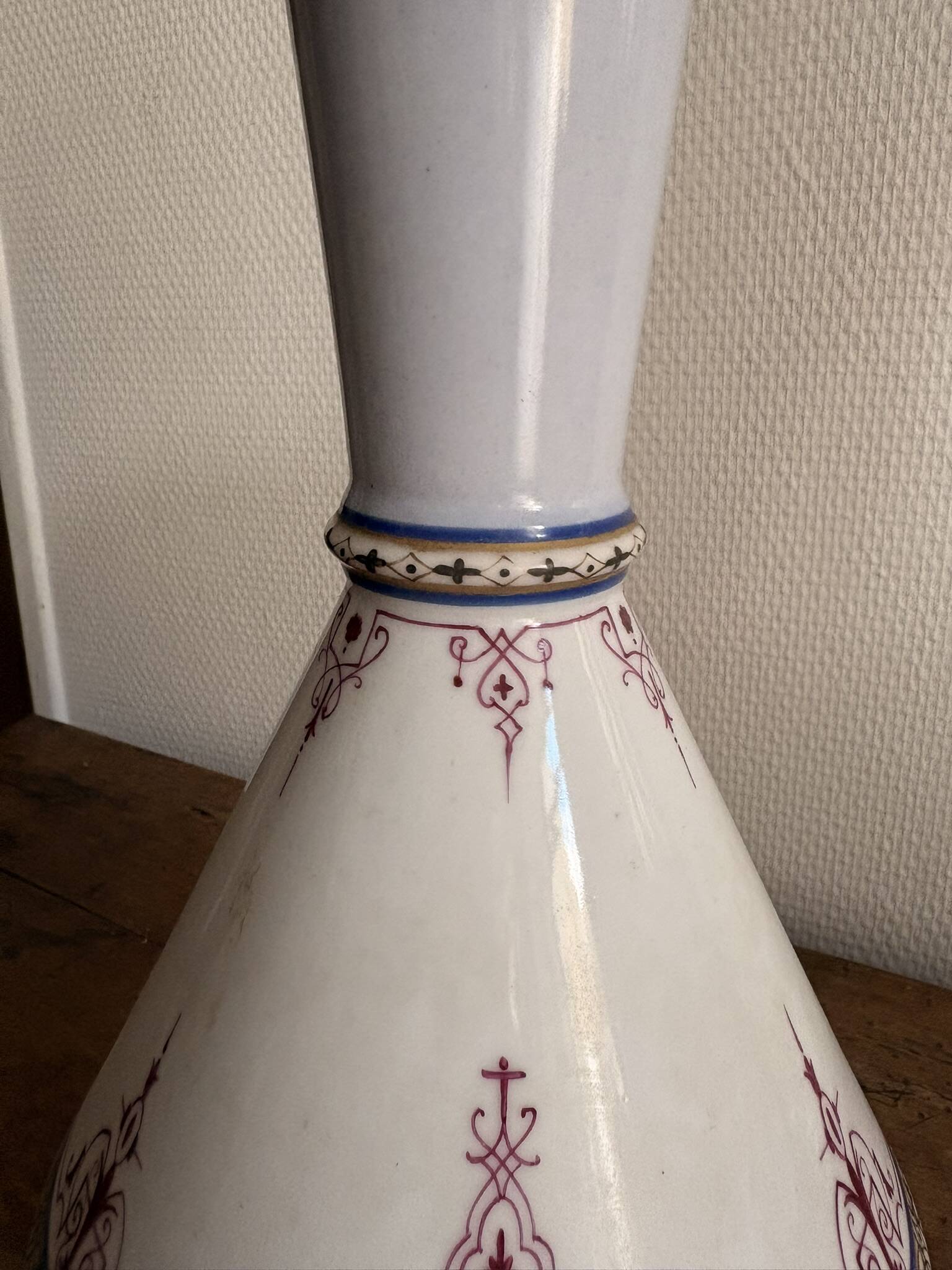 Porcelain Lamp Faience White Curtains Burgundy Renaissance Napoleon III