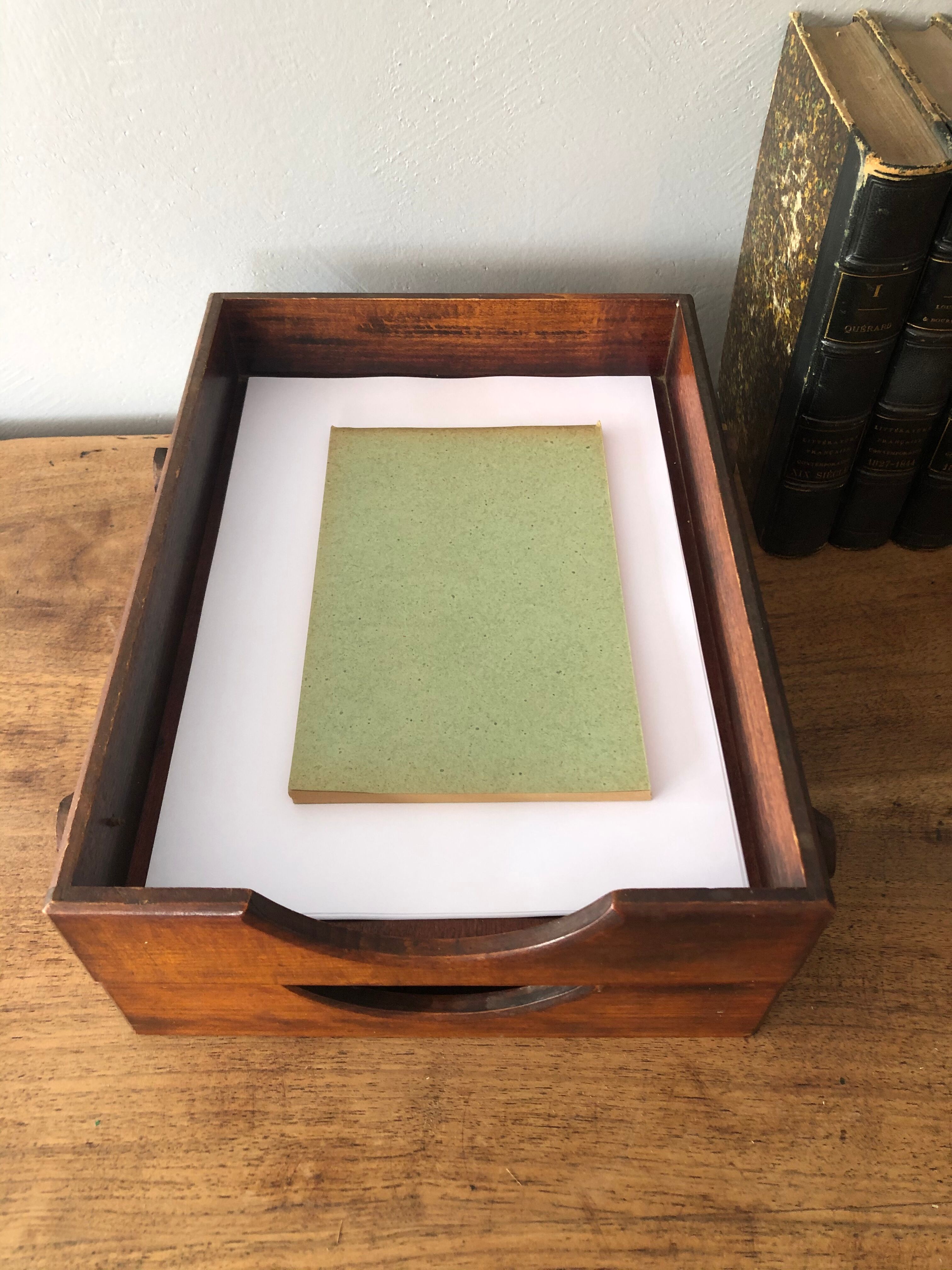 Storage accessory for the office