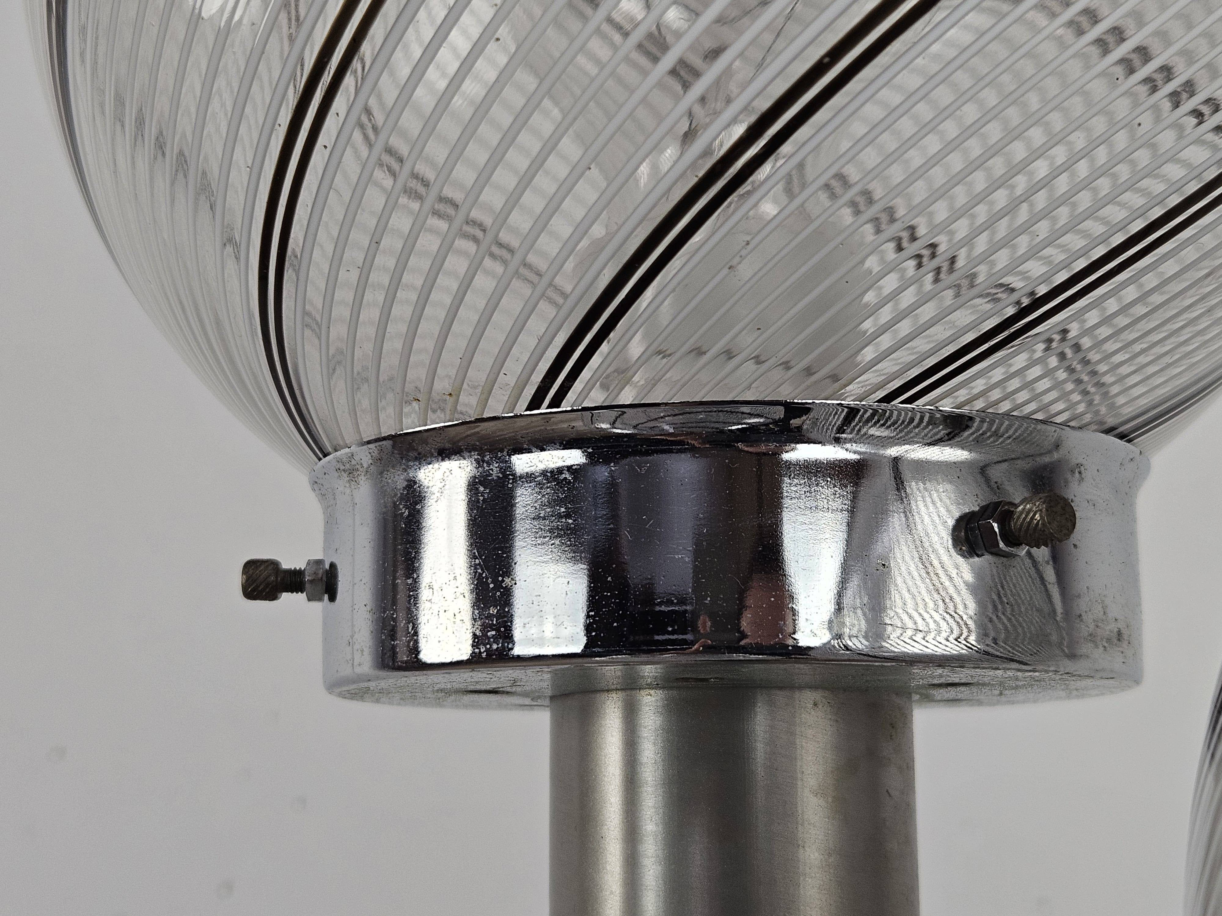 Lampadaire tourbillon en verre de Murano avec trois points lumineux milieu du siècle années 70