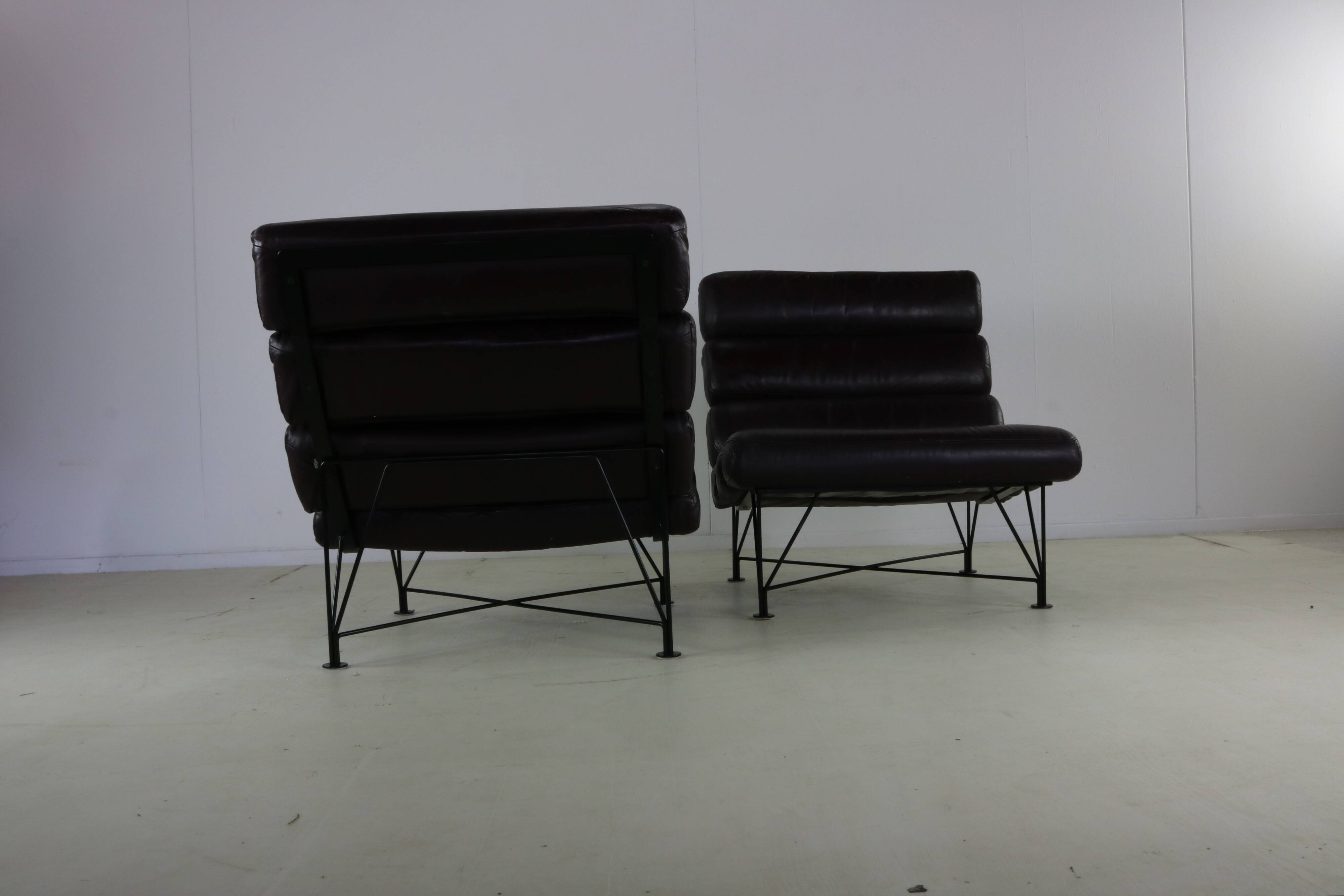 2 chauffeuses Spider par Kenneth Bergenblad pour Dux Suède
