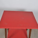 Side table on roulette