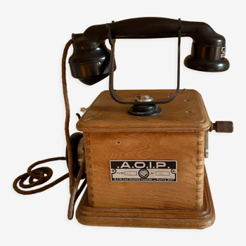 Téléphone en bois vintage années 60