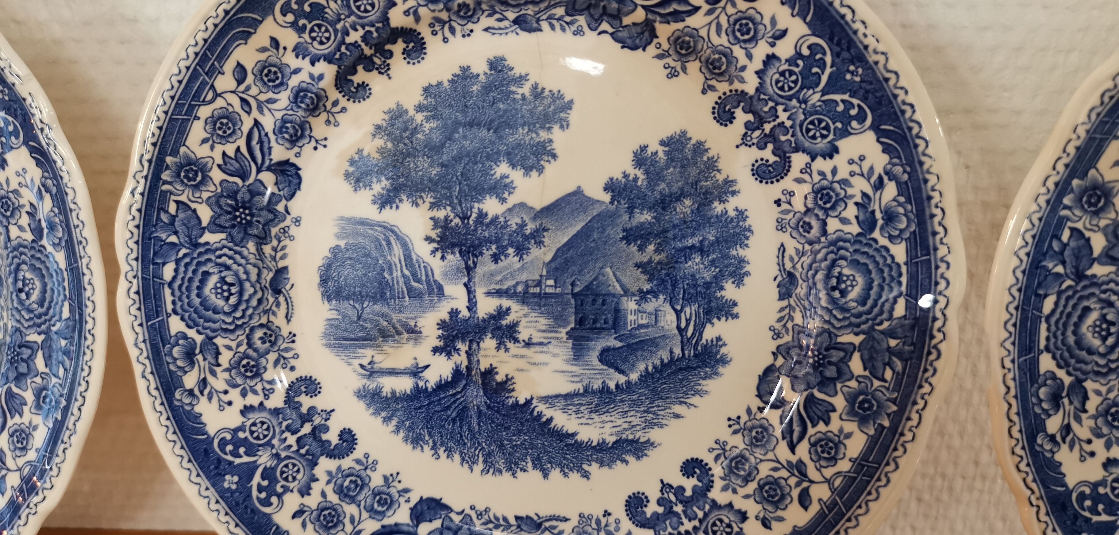 4 dessert plates Villeroy and Boch "Burgenland"